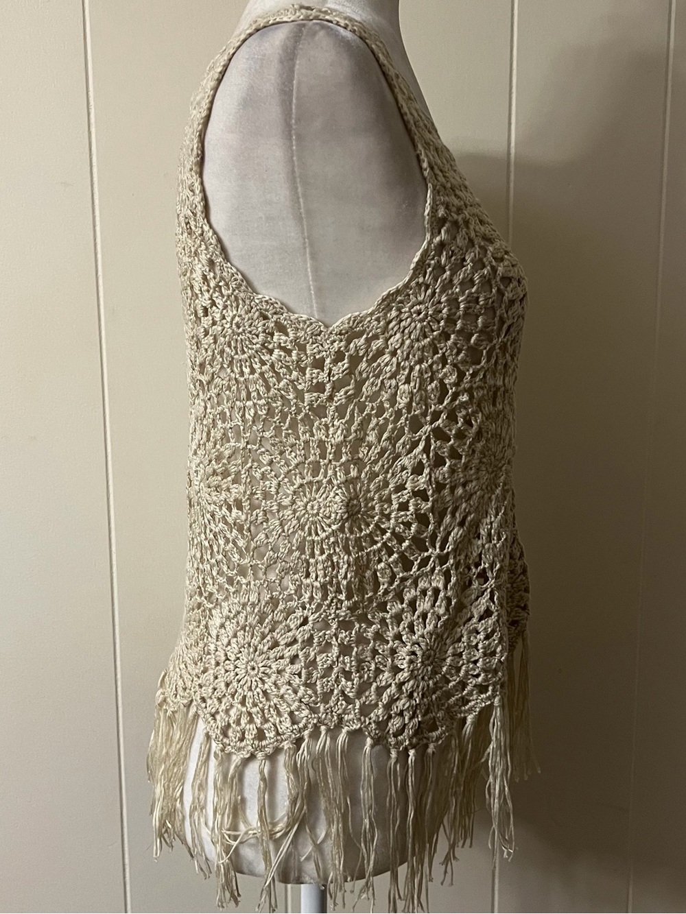 INC International Concepts Crochet Fringe Tank Top NWT Light Sand Medium - Picture 5 of 9